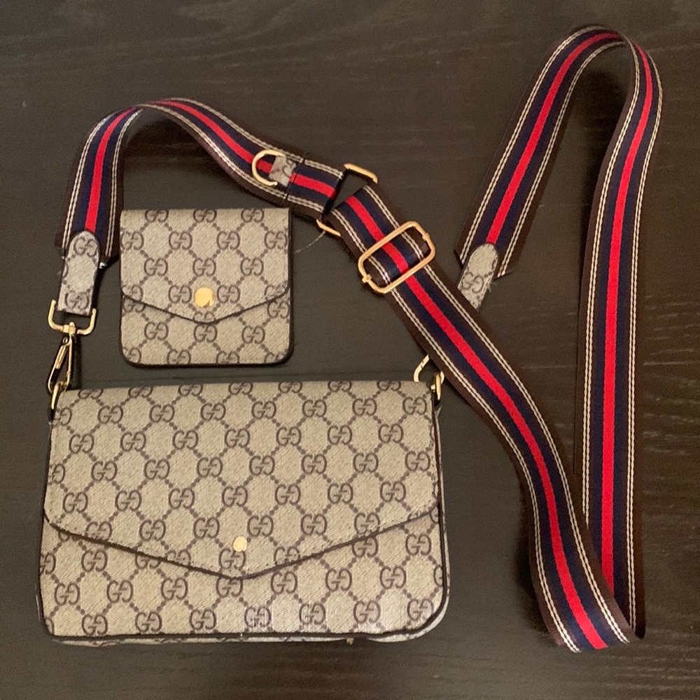 ❤️DESIGNER INSPIRED CROSSBODY PURSE 👜